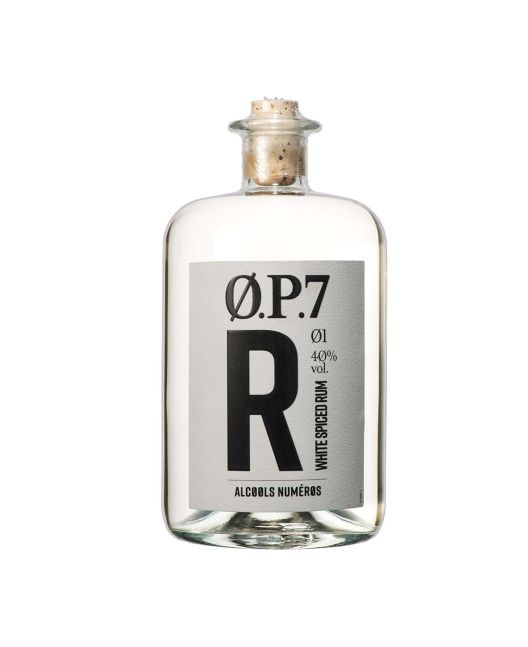 white-spiced-rum-70cl-op7