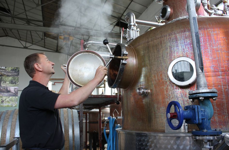 cremes-et-liqueurs-wolfberger-gastronomie-professionnel-alambic cremes-et-liqueurs-wolfberger-gastronomie-professionnel-alambic