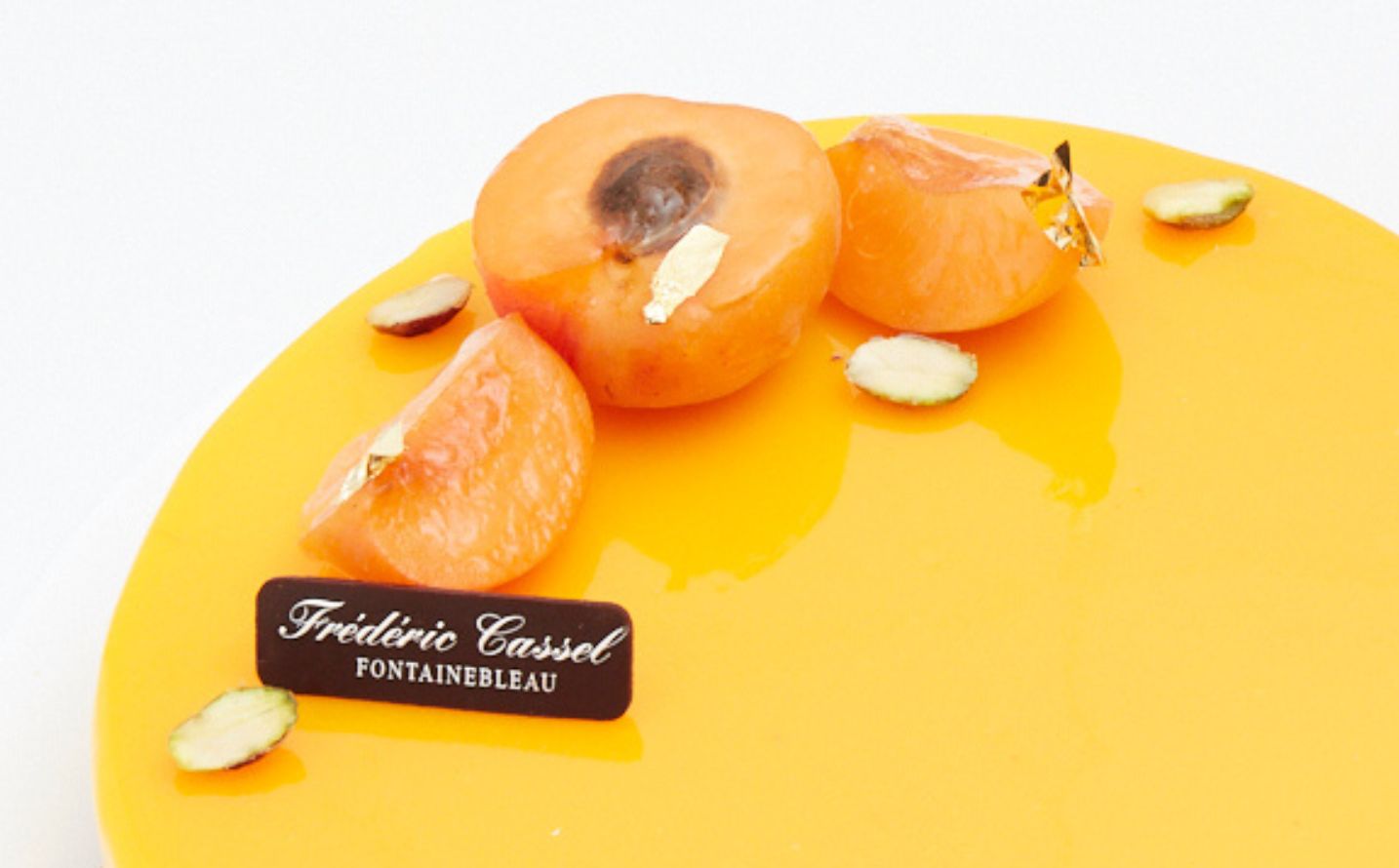 recette-entremet-roussillon-concentre-abricot-wolfberger-professionnel